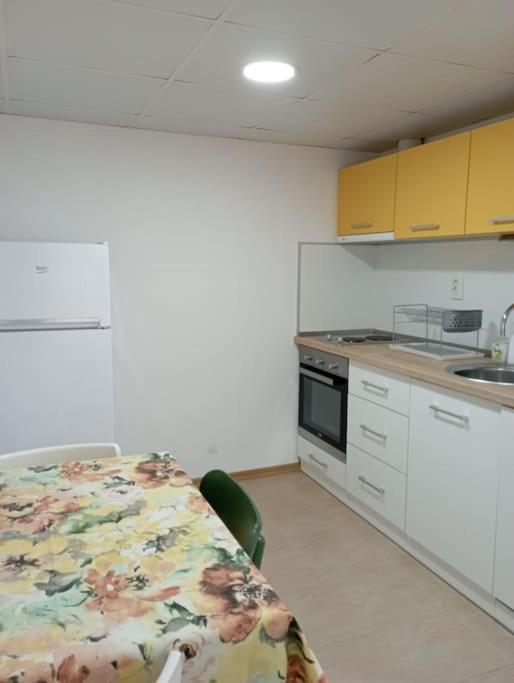 Gradina Apartment มอนตานา ภายนอก รูปภาพ